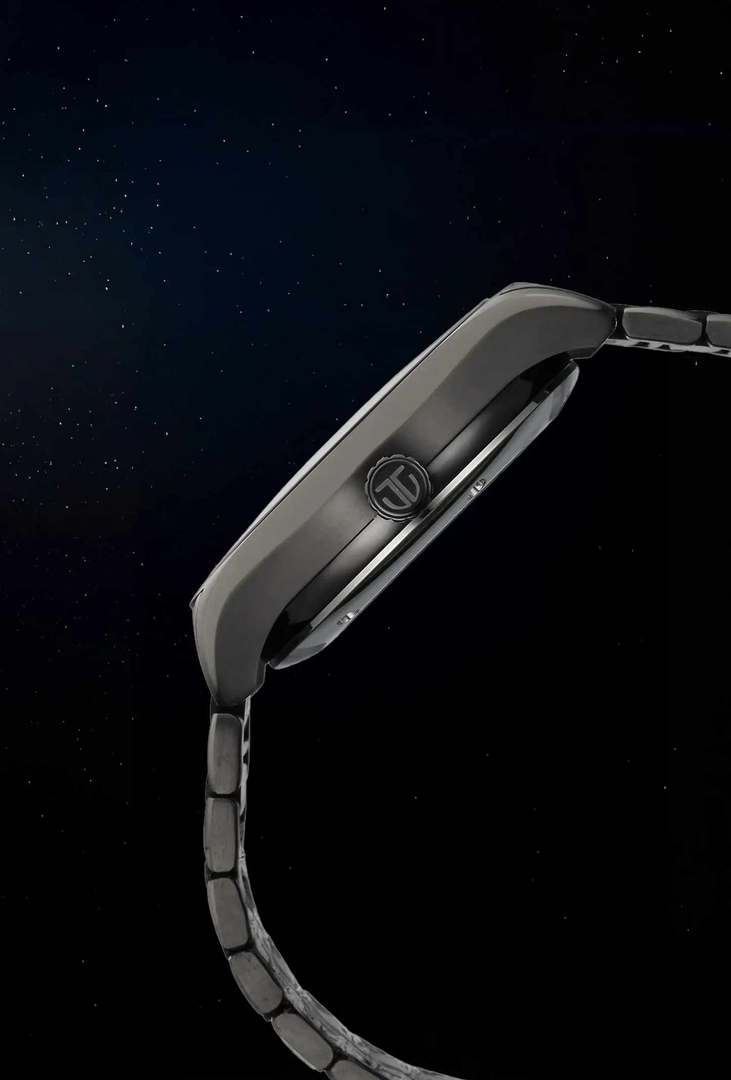 ساعة تيتان ستيلر ستاربرست البنفسجية ذات المينا المخفية الأوتوماتيكية