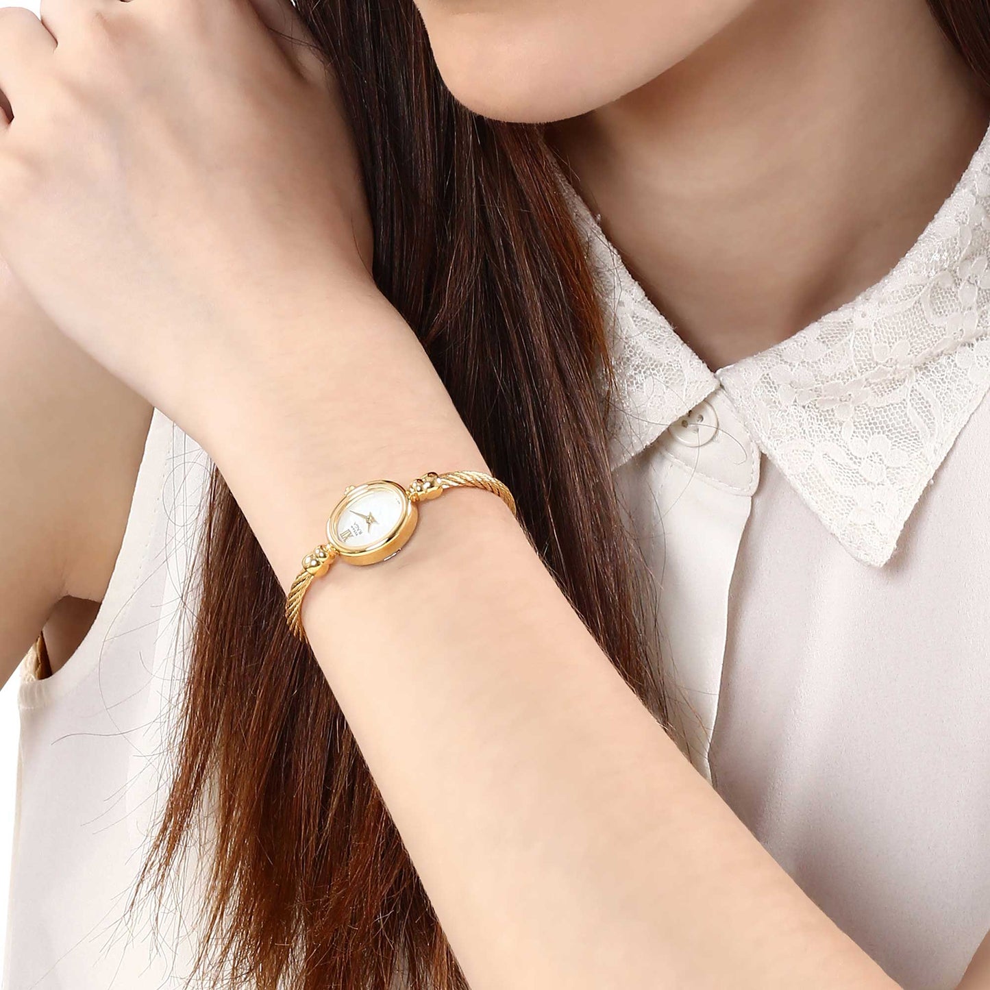 Titan Quartz Analog Mother of Pearl Dial Metal Strap Watch for Women