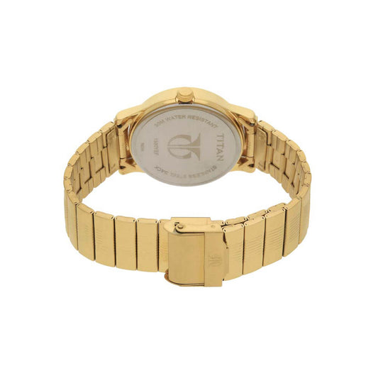 Titan Silver Dial Analog with Day and Date Stainless Steel Strap watch for Men