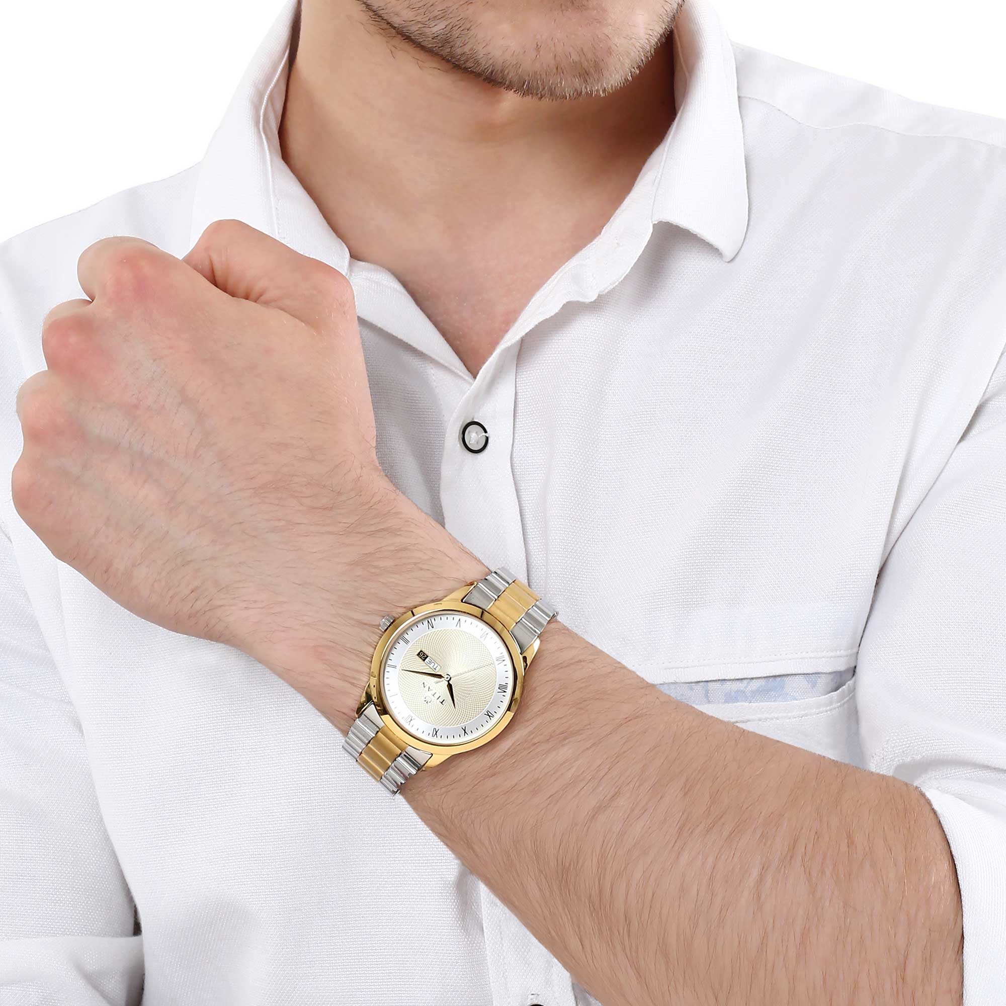 Titan Regalia Champagne Dial Alog Watch for Men (1584BM02)