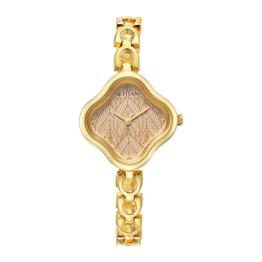 Titan Karishma Beige Dial Alog Metal Strap Watch for Women (2701YM01)
