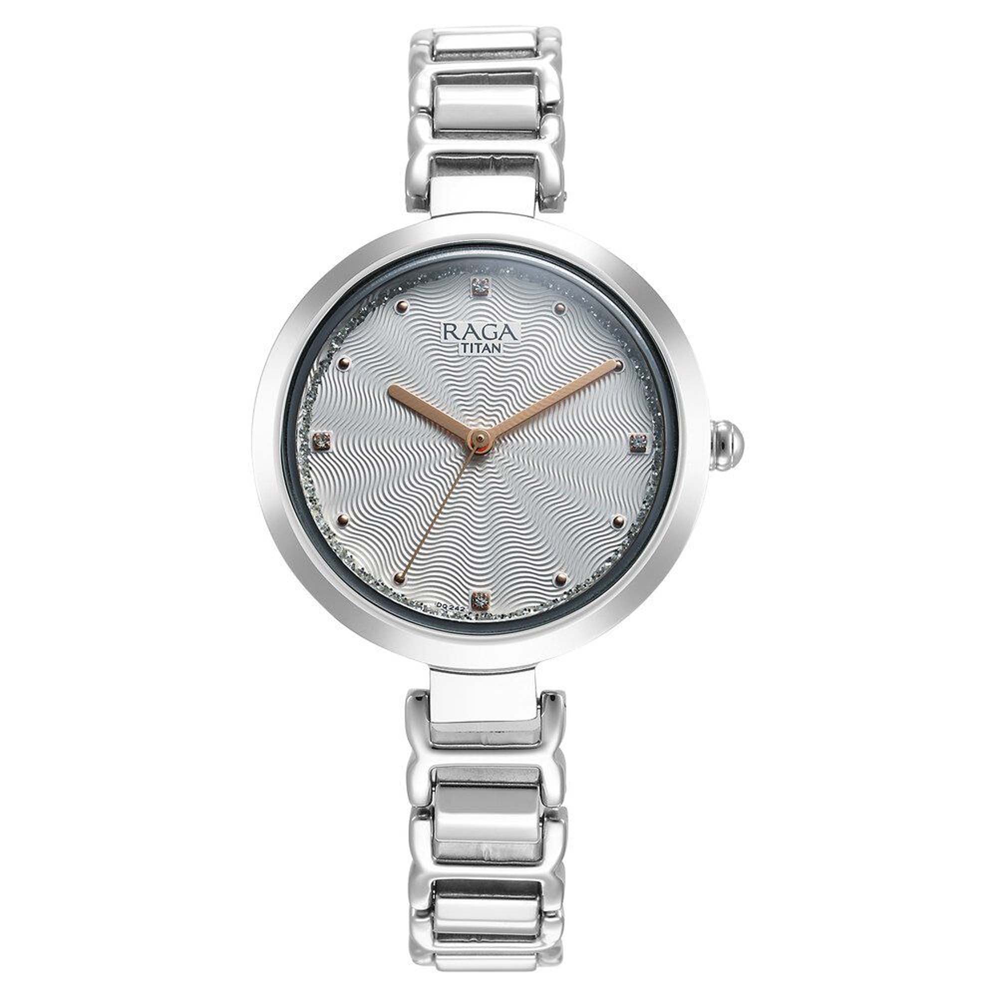 Titan Raga Memoirs Quartz Alog Silver Dial With Silver Color Metal Strap Watch For Women (2752SM01)