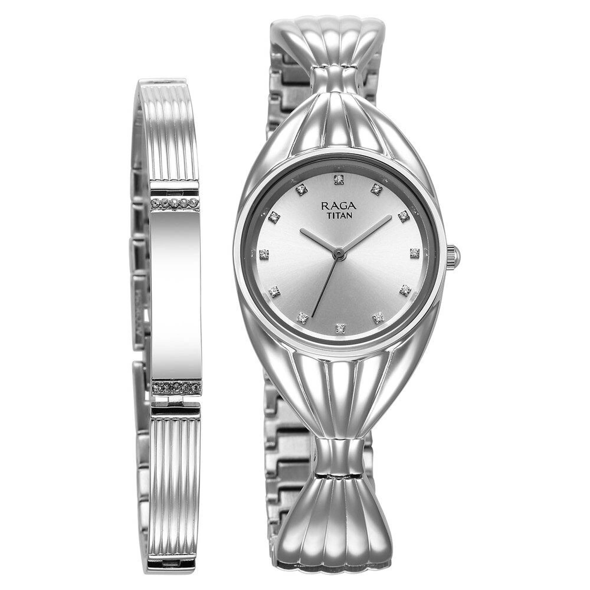 Titan Raga Memoirs Quartz Analog Silver Dial With Silver Metal Strap Watch For Women