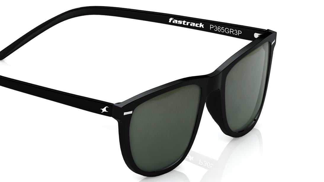 Black Wayfarer Men Sunglasses (P365GR3P|53)